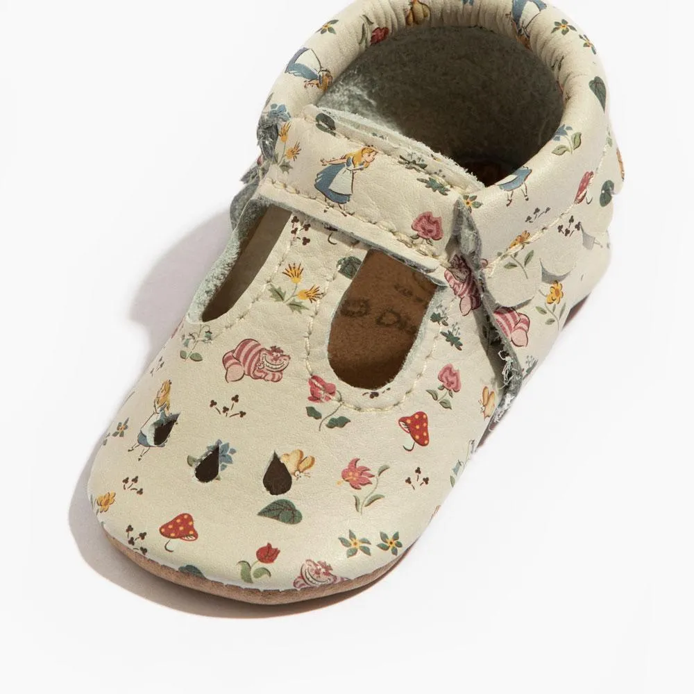 Enchanting Alice in Wonderland Mary Jane Baby Shoes - Adorable and Comfortable Footwear for Your Little One