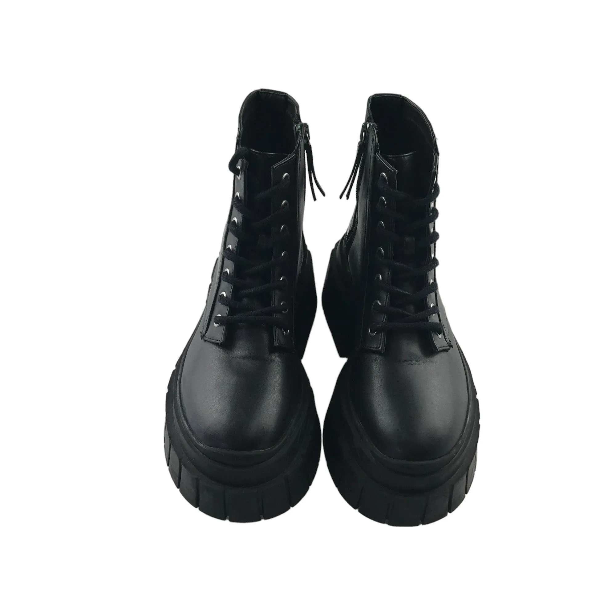 Bershka boots shoe size 3.5 black combat style faux leather