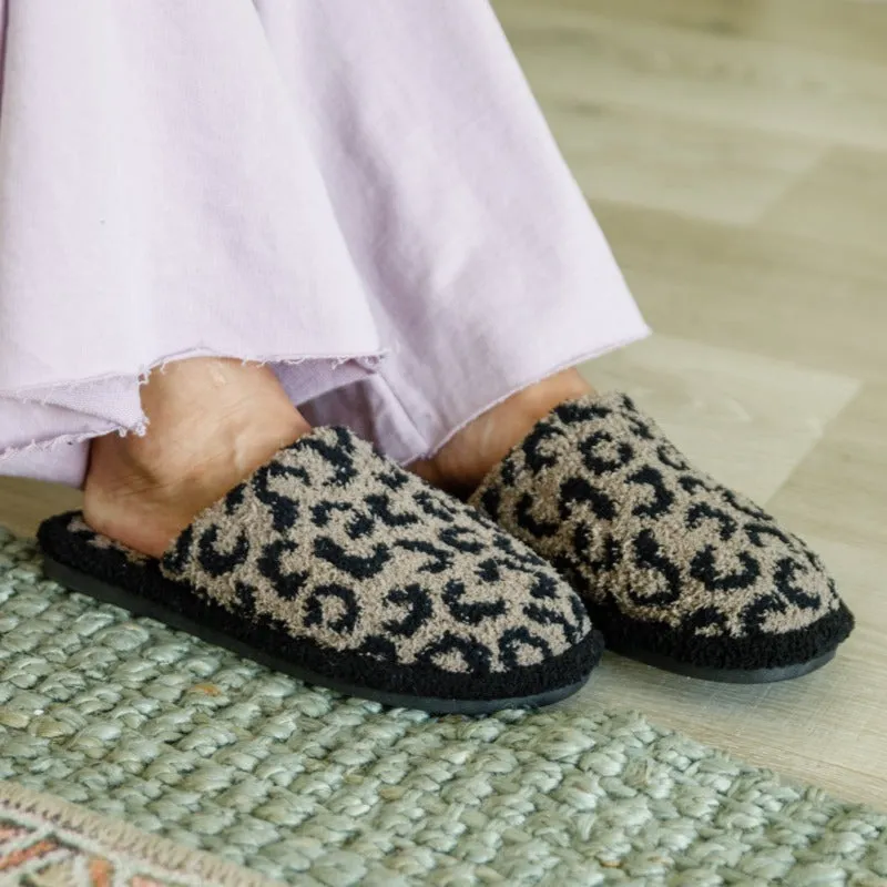 Fuzziest Super Soft Feet Animal Print Slippers In Mocha