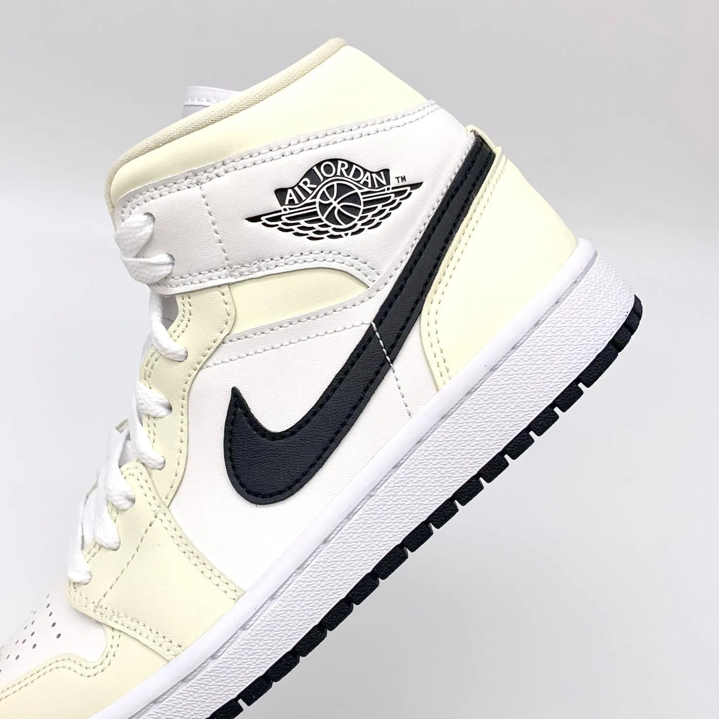 Jordan 1 Mid Coconut Milk