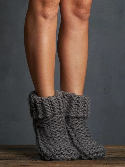 LEMON LOUNGEWEAR Cabin Cuffed Knit Slippers