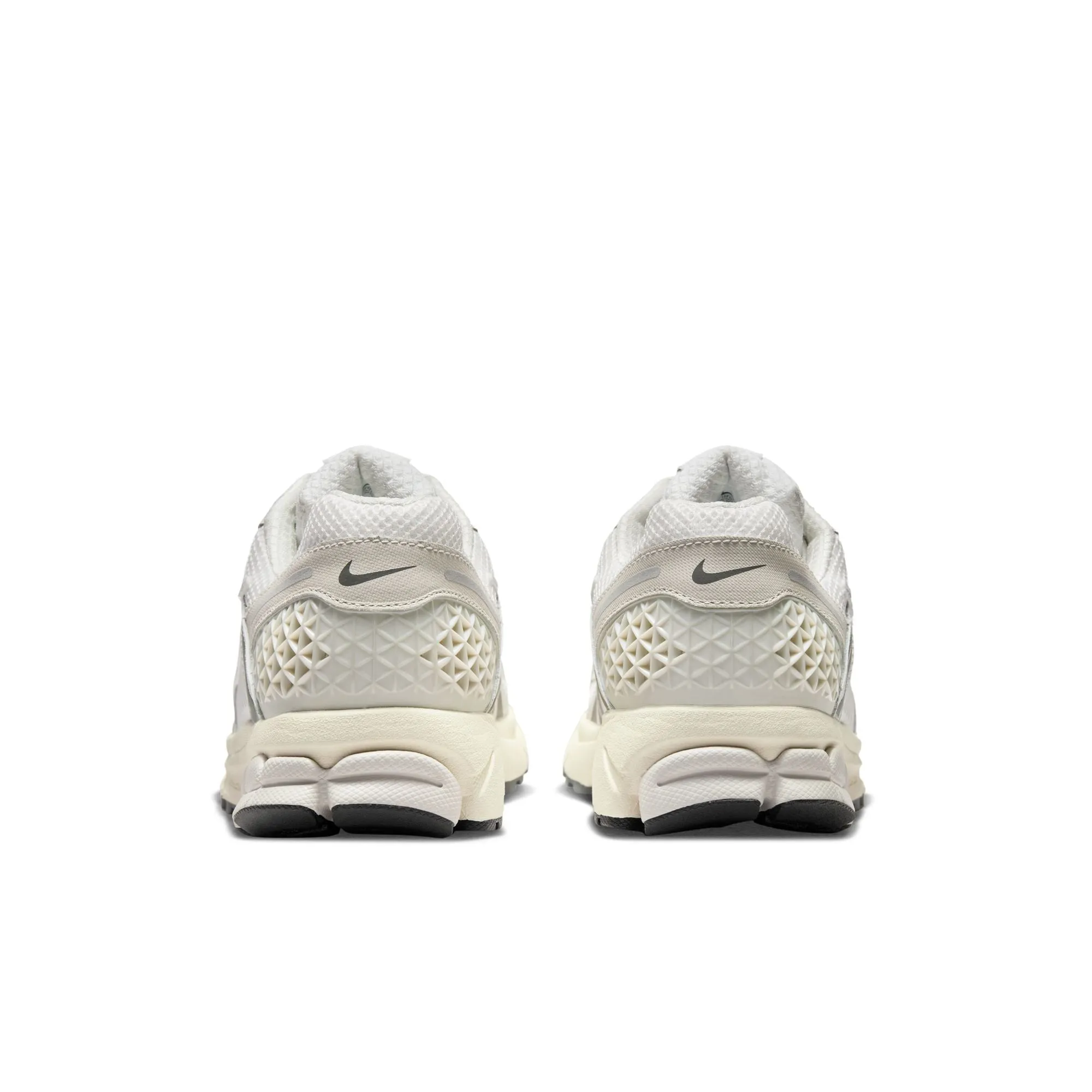 Nike Zoom Vomero 5 PLATINUM TINT/PHOTON DUST-CASHMERE HF0731-007