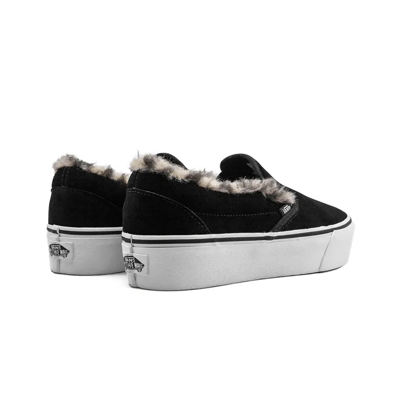 [VN0A3JEZUM6] Vans Suede Classic Slip-On Shoes